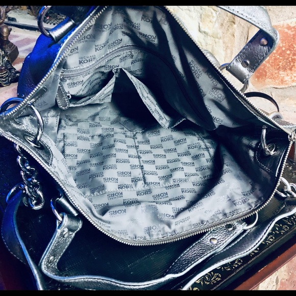 SOLD -  Michael Kors Metallic Silver Tote - EUC - Picture 9 of 10